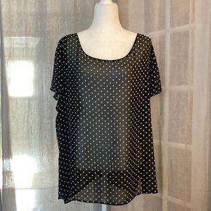 Pleione short-sleeve blouse